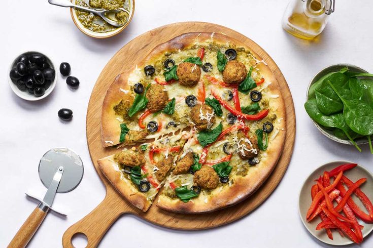 *NEW* Falafel Baby Corn Pizza (Free Dip)